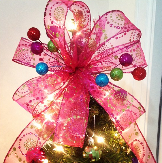 DIY Christmas Tree Bow Topper The Denver Housewife Christmas Tree Bow Topper