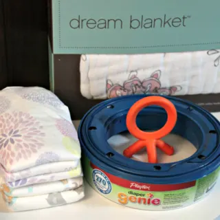 10 Baby Shower Gifts and Registry Items for Mom!