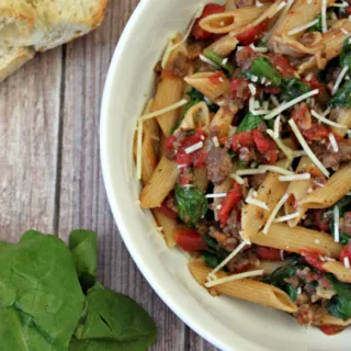 One Pot Sausage Wine Pasta