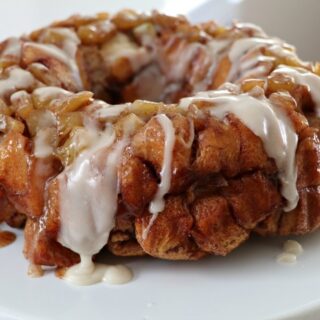 Apple Cinnamon Monkey Bread!