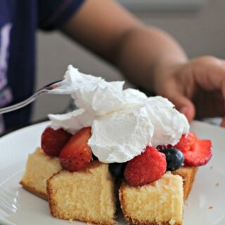 Mother’s Day Breakfast in Bed that Kids Can Make