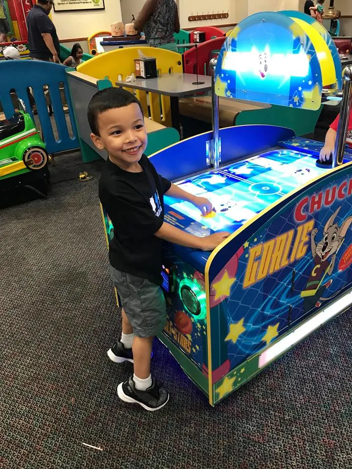 Chuck E Cheese's Birthday Party