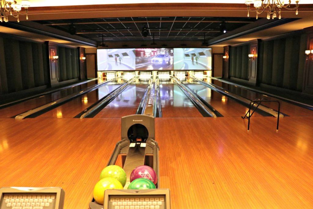 PLAY Bowling Alley at The Broadmoor