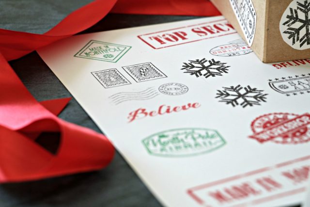 FREE PRINTABLE: Elf on The Shelf Arrival Box &amp; Vintage Christmas ...