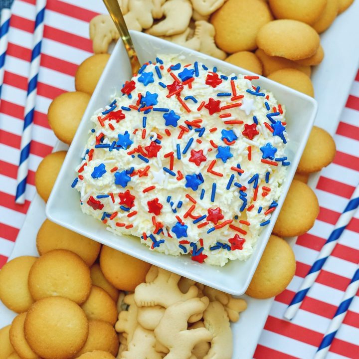 Red White and Blue Patriotic dunkaroo dip