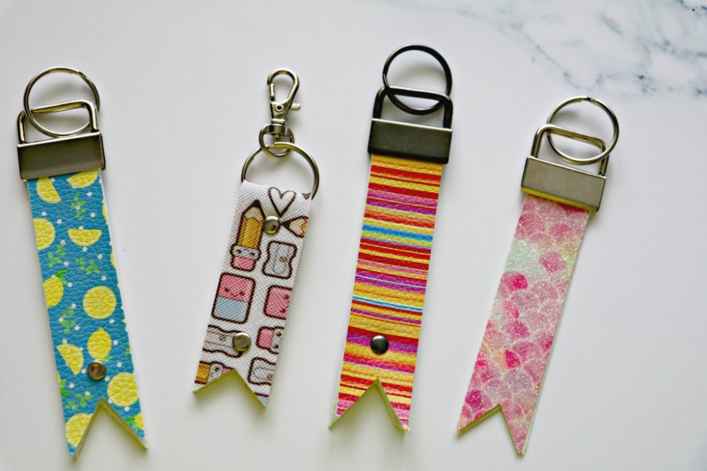 Cricut Faux Leather Key Fob Keychain » The Denver Housewife