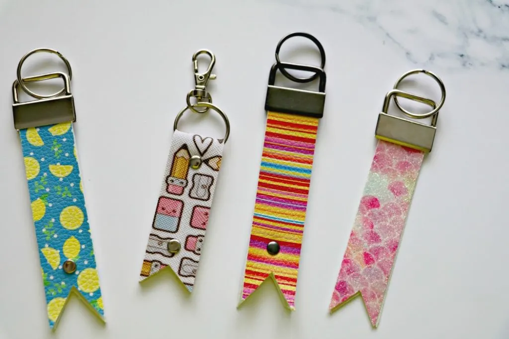 How to make faux leather keychains Cricut Explore Air 2