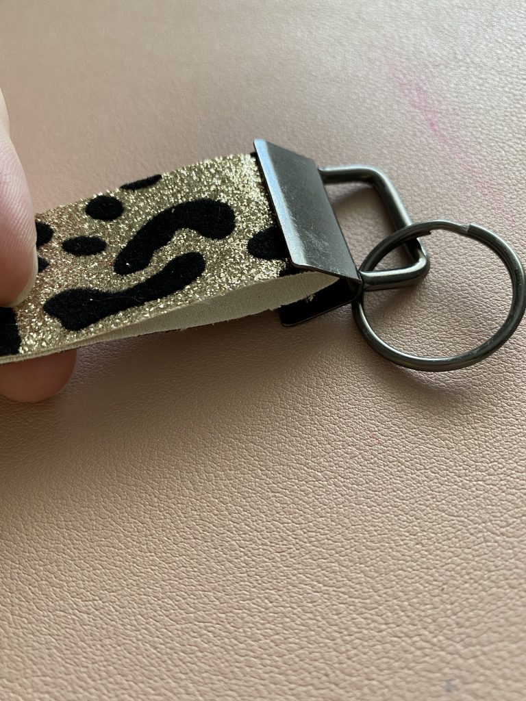 AprilMade4KittenAid Faux Leather Keychain