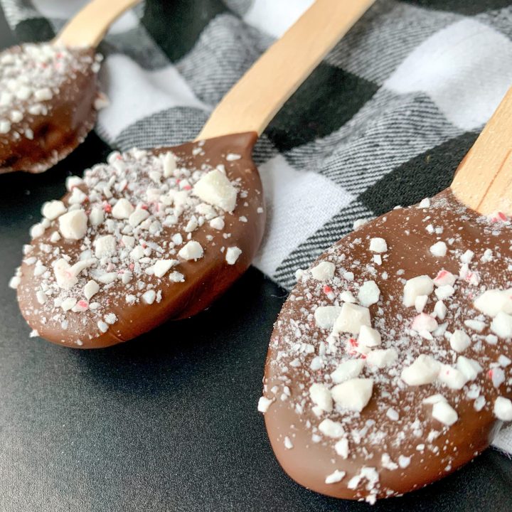 Peppermint Hot cocoa spoons recipe
