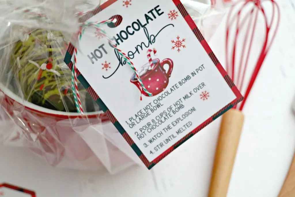 free printable hot chocolate bomb gift tag