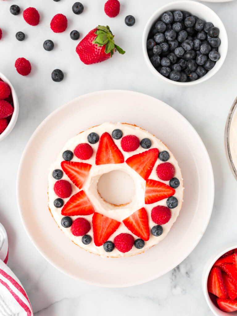 lemon berry angel food cake