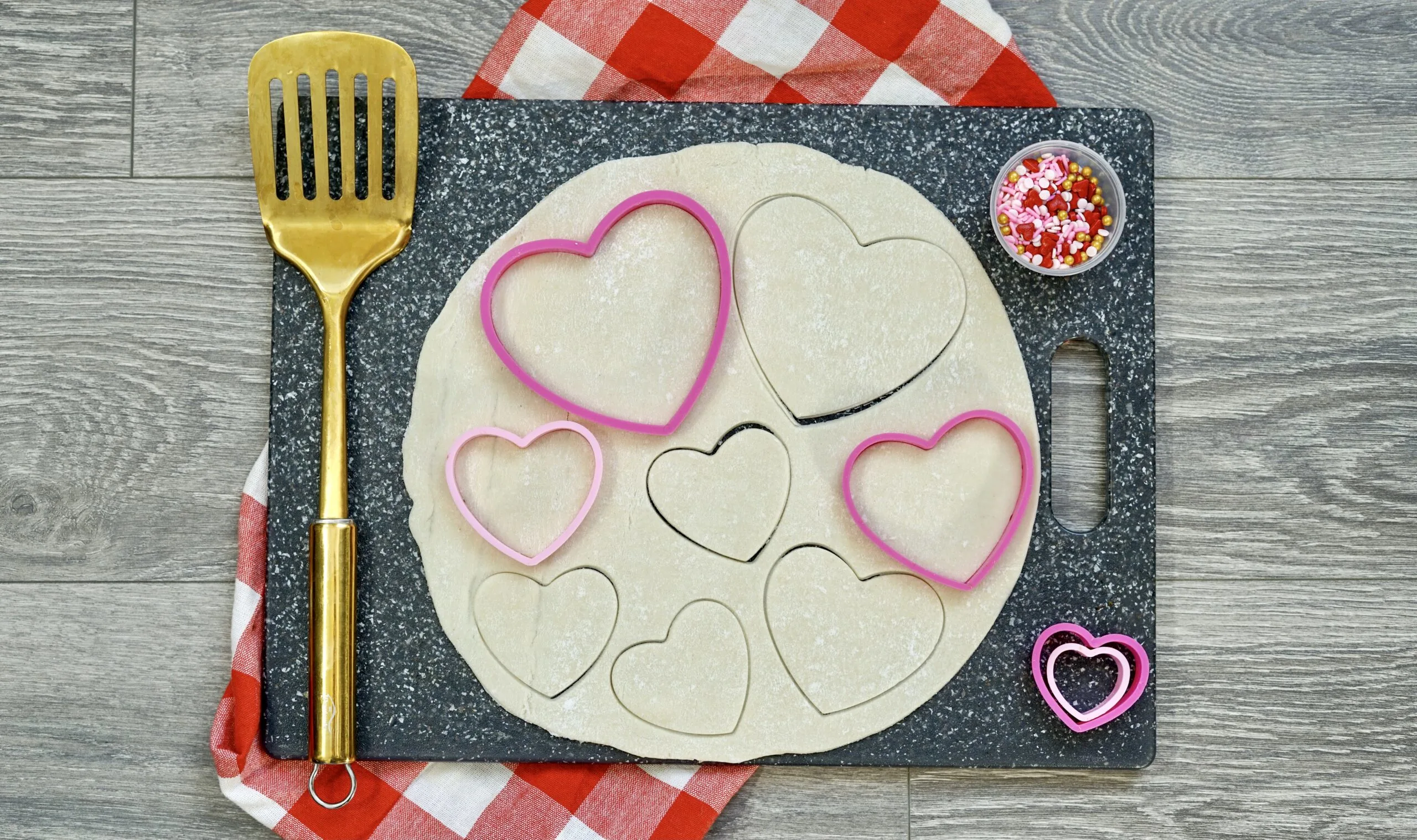 how to make heart shape pop-tarts