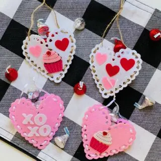 dollar tree felt heart pouches