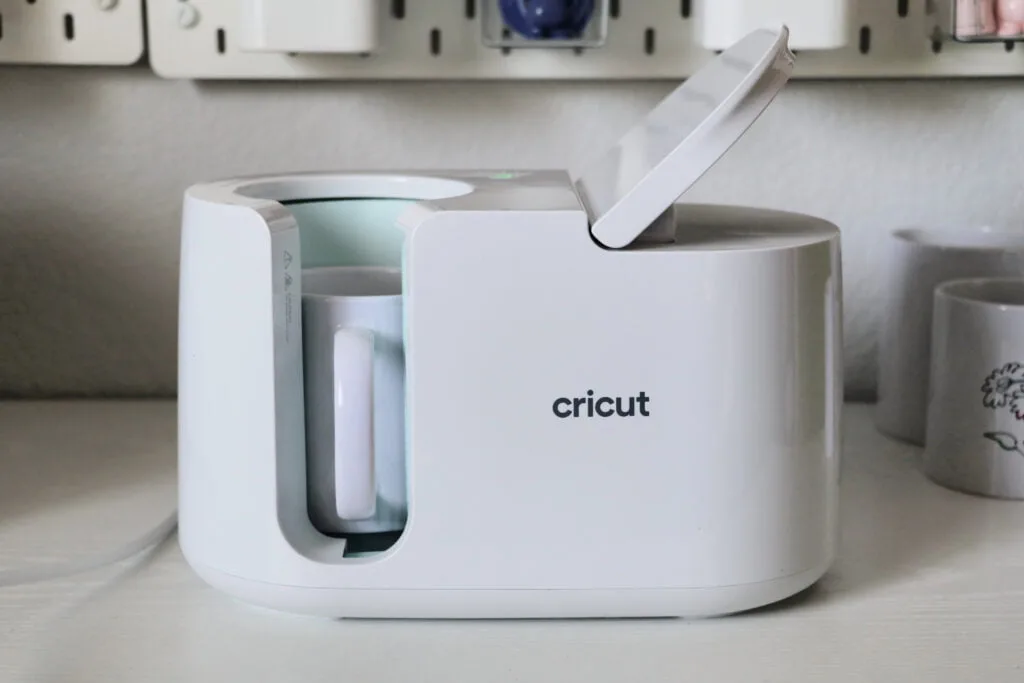 how to use cricut mug press