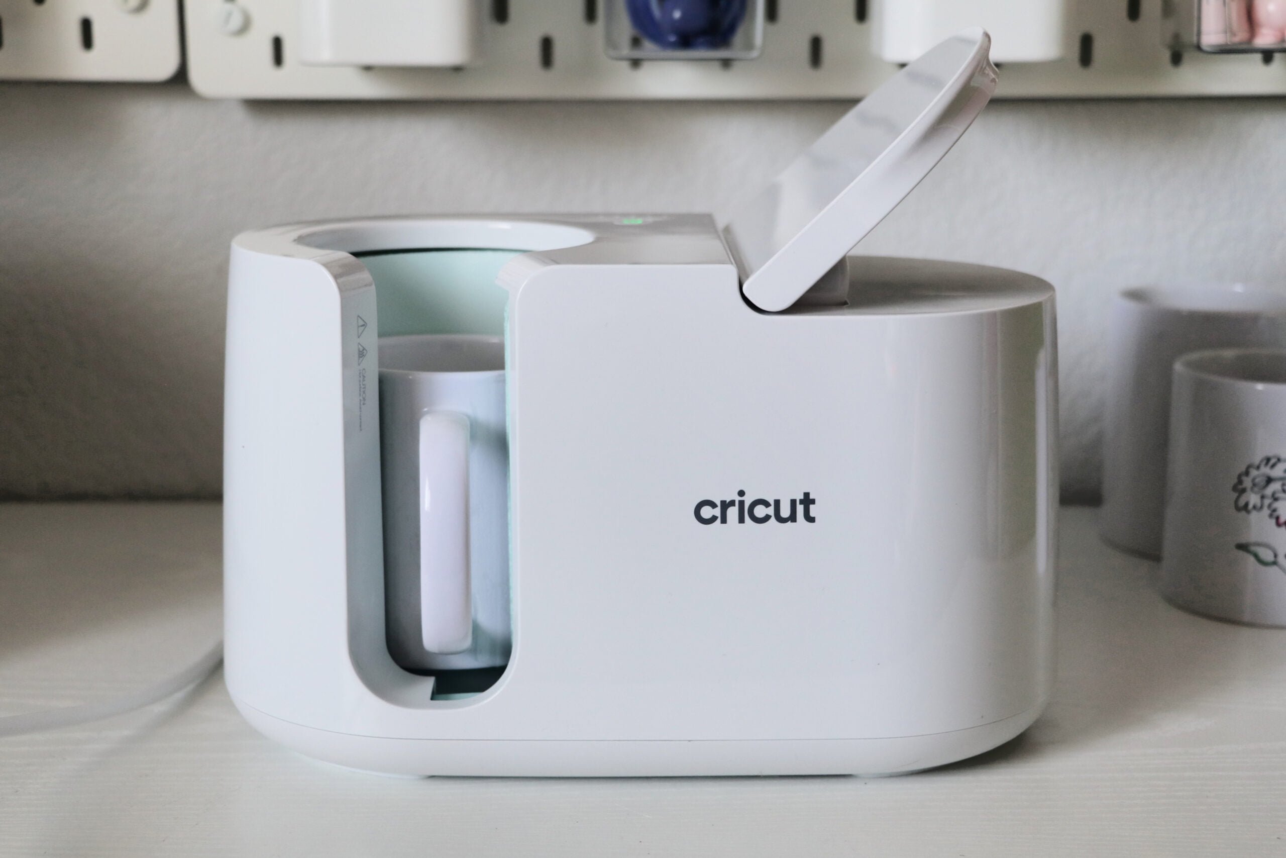 Cricut Mug Press Beginner Tutorial: Set Up to First Press