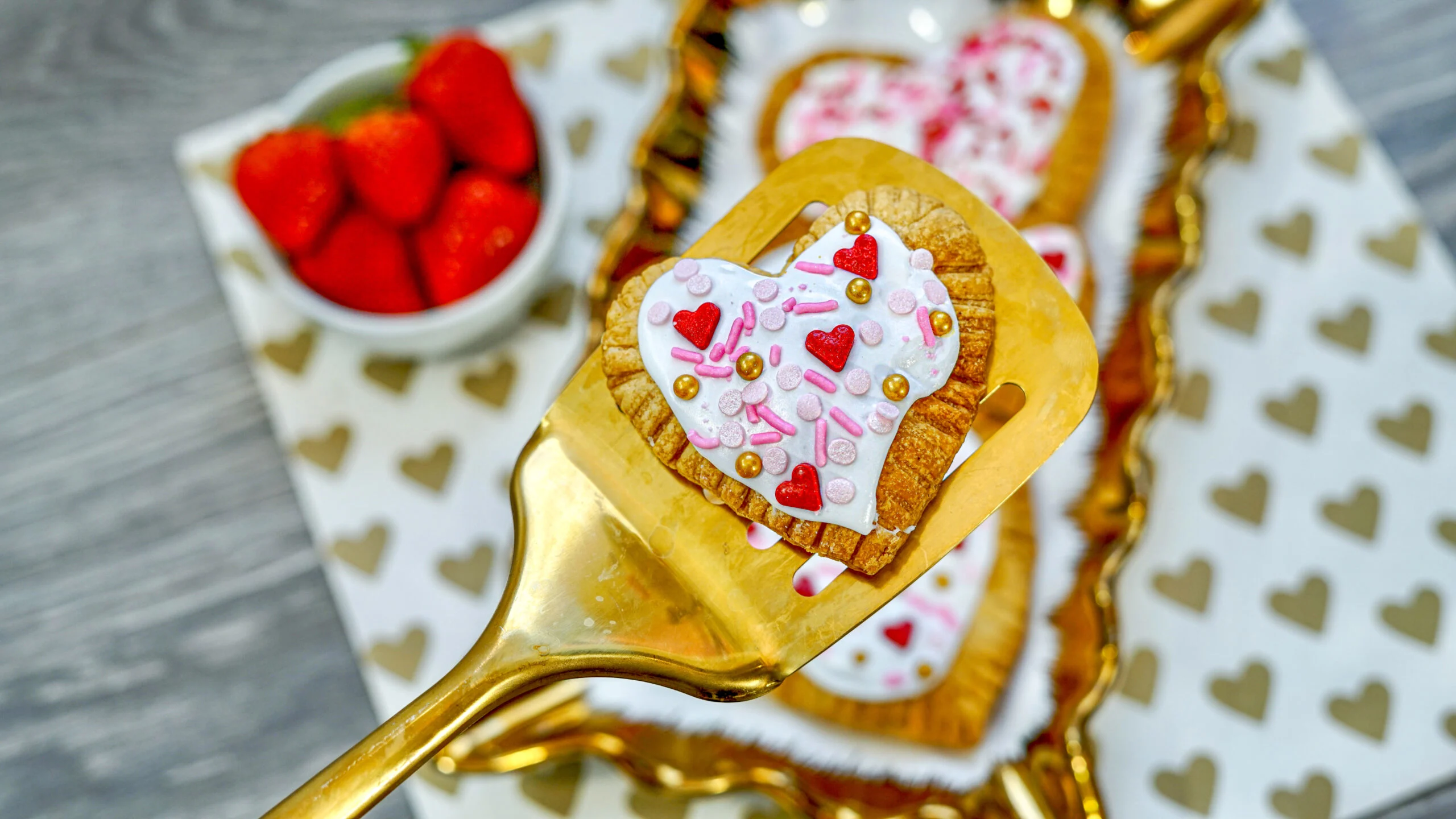 strawberry frosted air fryer pop-tarts