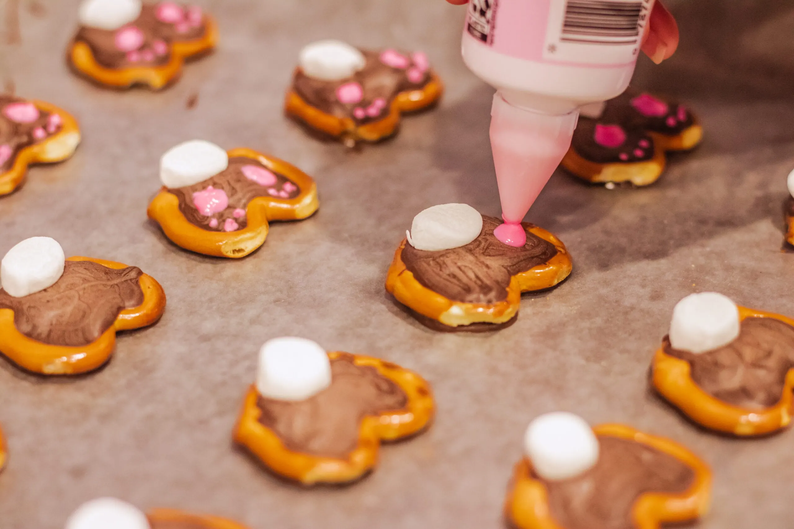 how to make bunny butt pretzels