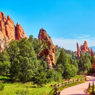 Garden of the Gods red rocks in Rocky Mountains