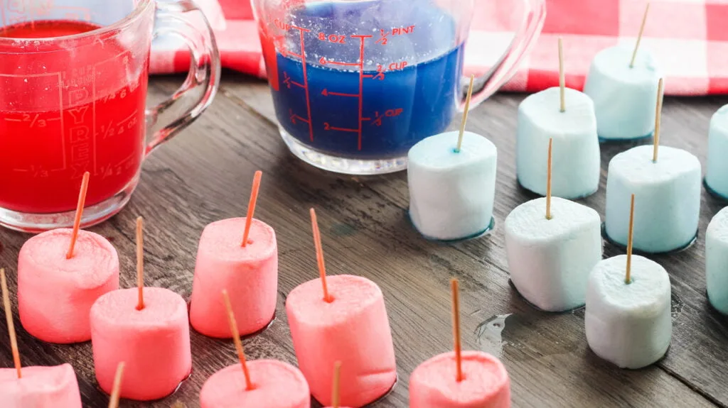 how to dye marshmallows