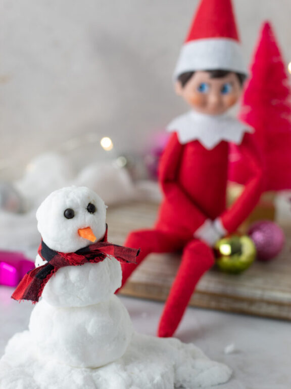 FREE PRINTABLE: Elf on The Shelf Arrival Box &amp; Vintage Christmas ...