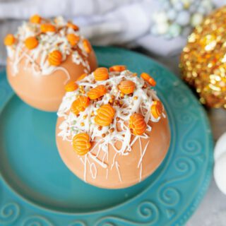 pumpkin spice latte hot chocolate bomb