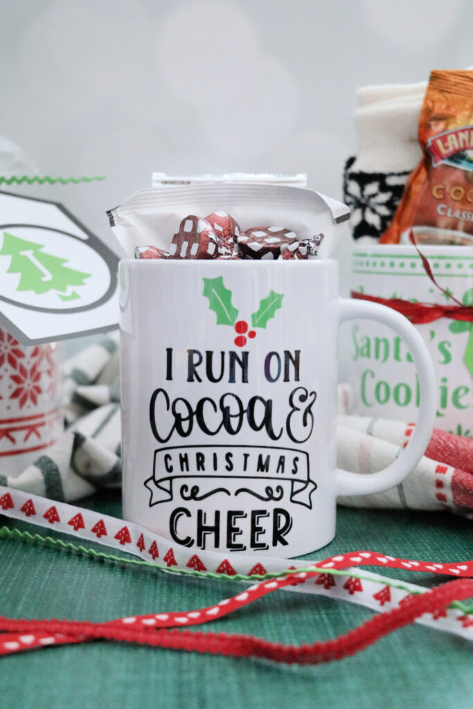 Easy Cricut Craft: Holiday Gift Mugs - Dash Of Evans