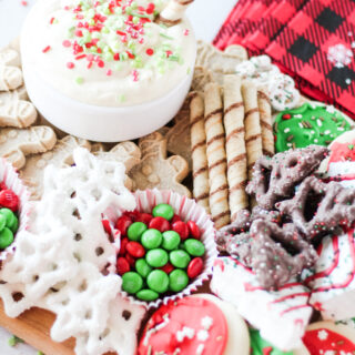 christmas dessert charcuterie board