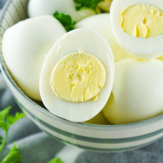 the easiest air fryer hard boiled eggs