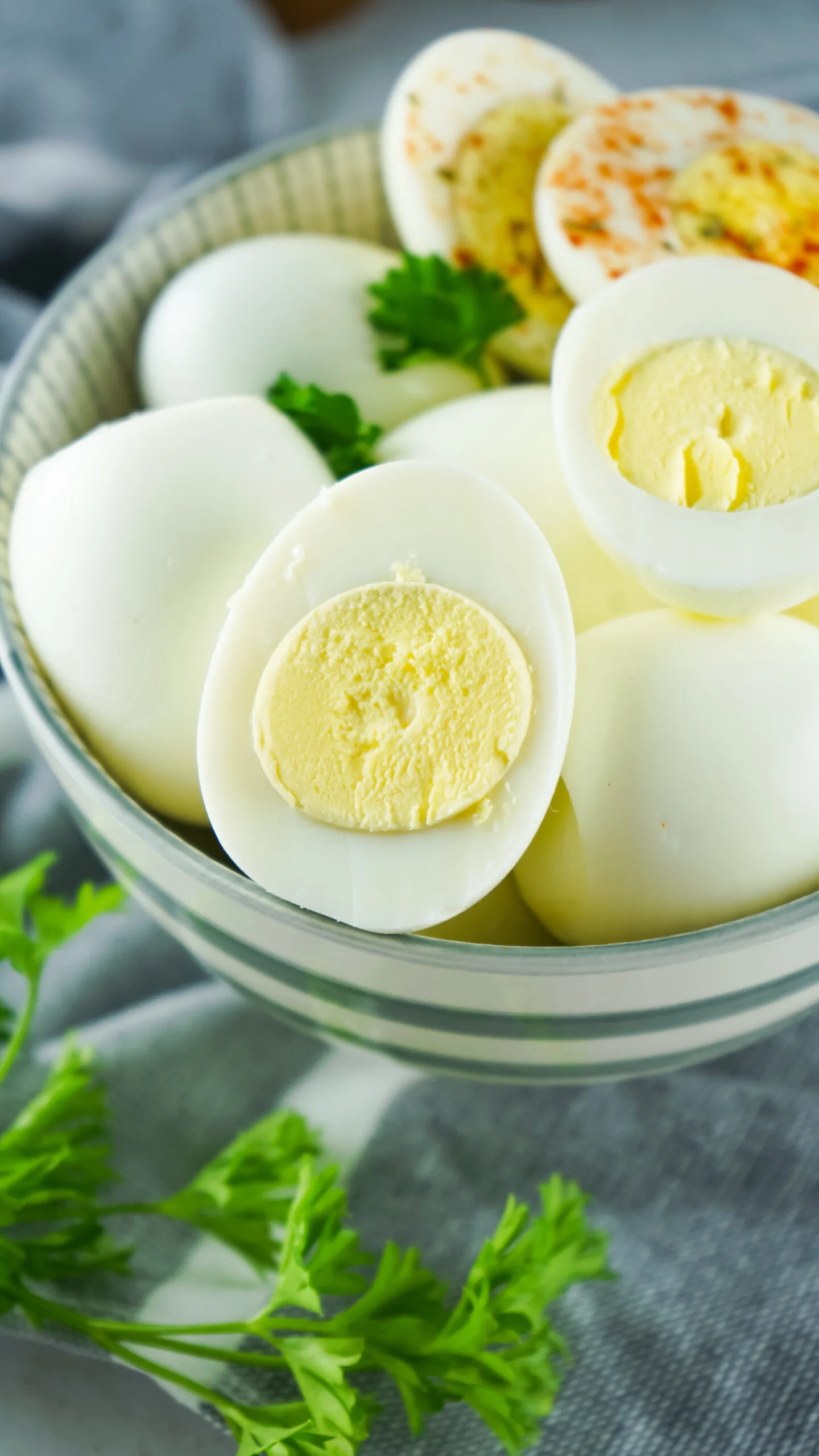 the easiest air fryer hard boiled eggs
