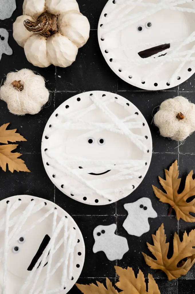 Paper Plate Mummy Craft