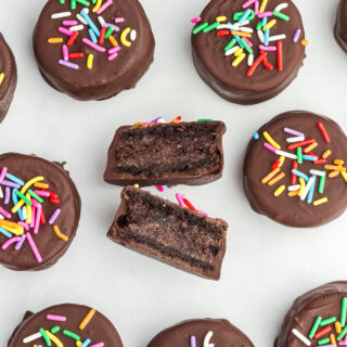 Cake Stuffed Oreo Truffles