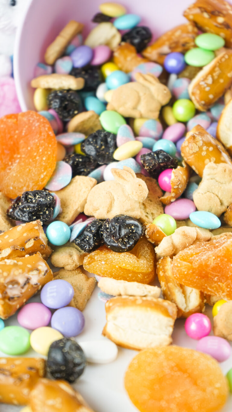 Easy Bunny Bait Trail Mix » The Denver Housewife