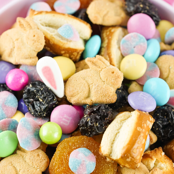 Easy Bunny Bait Trail Mix