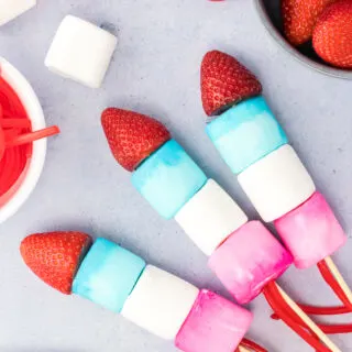 Marshmallow Bottle Rockets no bake 4th of july dessert