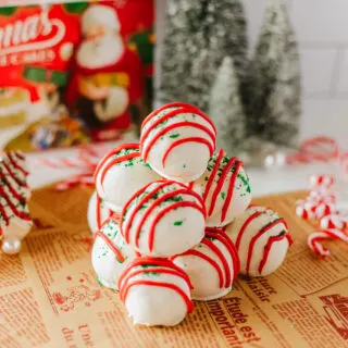 Christmas Tree Cake Pops